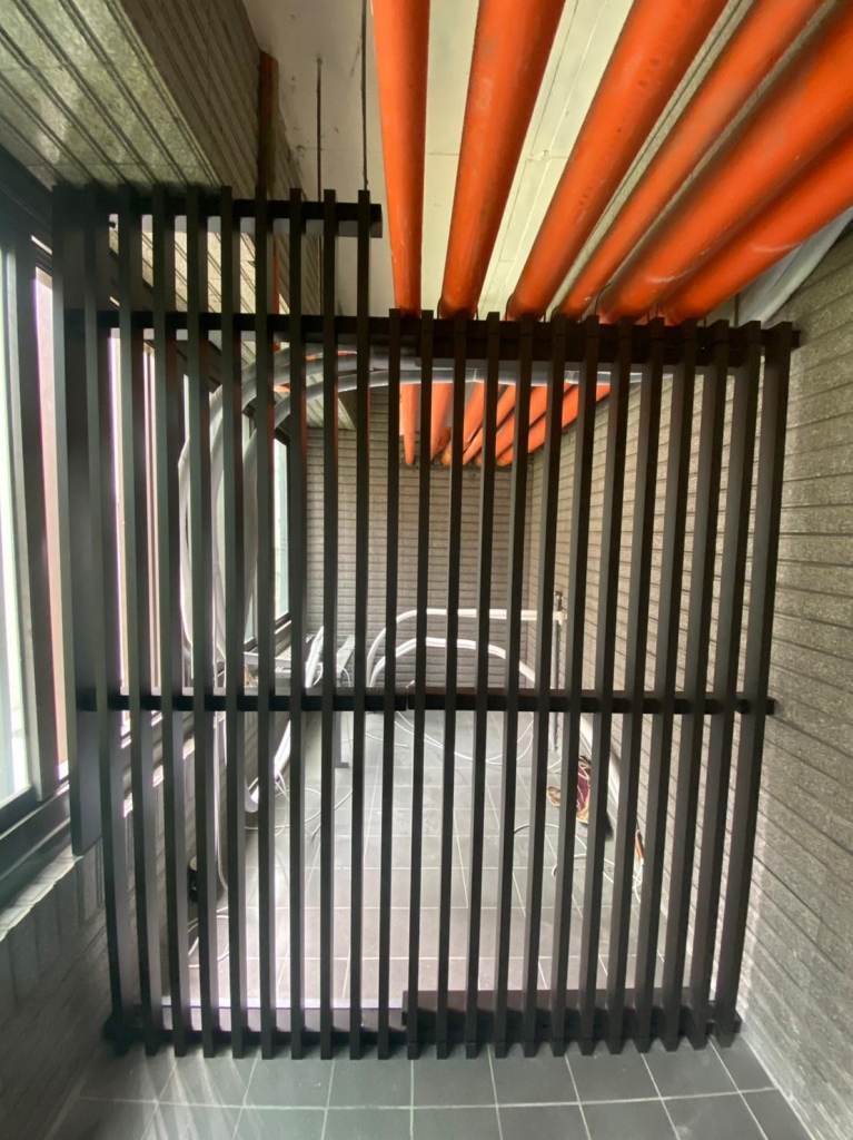 格柵門
